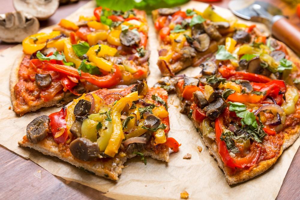 Low Carb Pizza mit Kürbiskernprotein | Green Panda